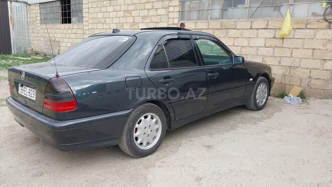 Mercedes C 180-4