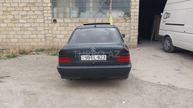 Mercedes C 180-2