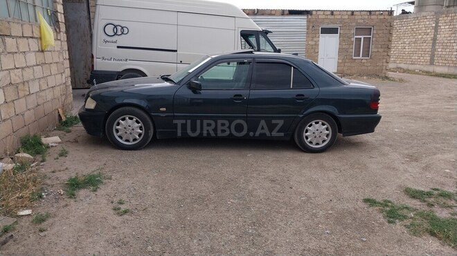 Mercedes C 180-3