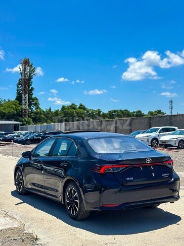 Toyota Corolla-4