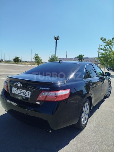 Toyota Camry-8