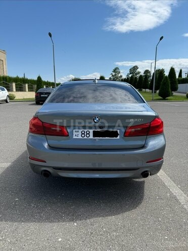BMW 530-2