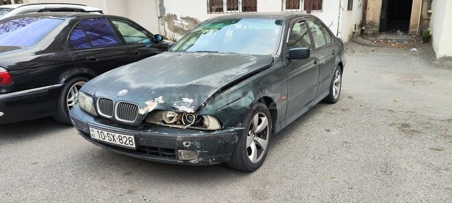 BMW 523-1