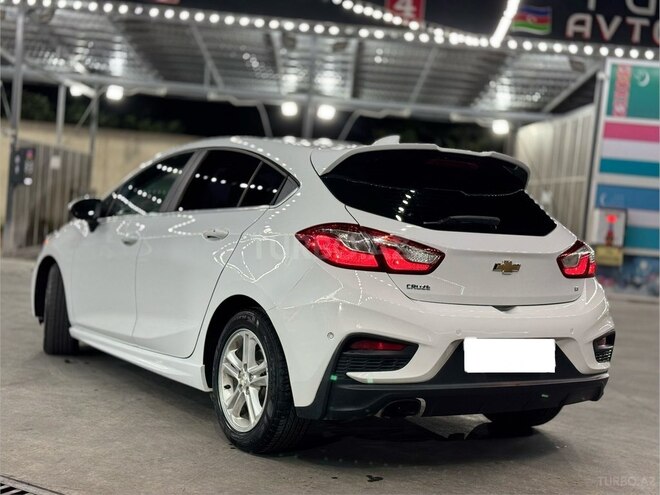 Chevrolet Cruze-4