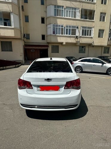 Chevrolet Cruze-2