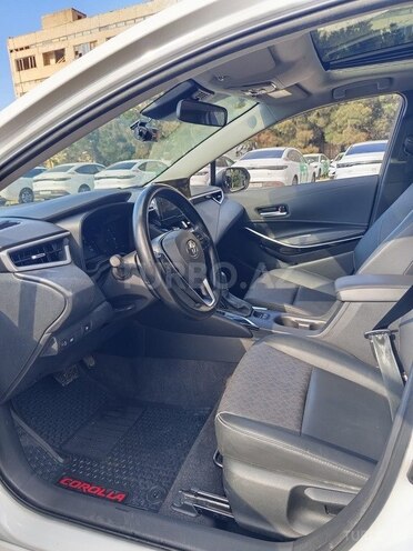 Toyota Corolla-8