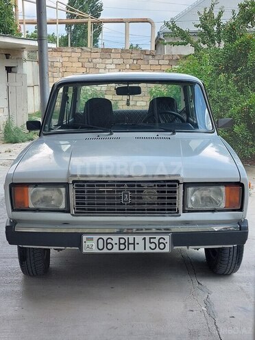 LADA (VAZ) 2107-1