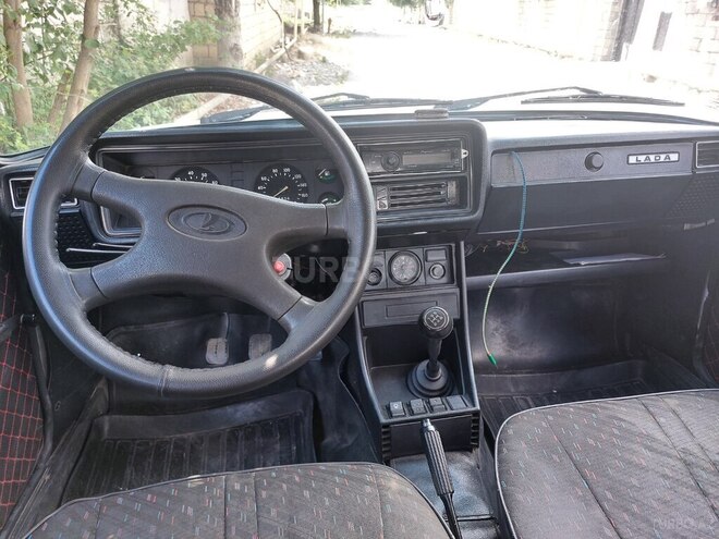 LADA (VAZ) 2107-6