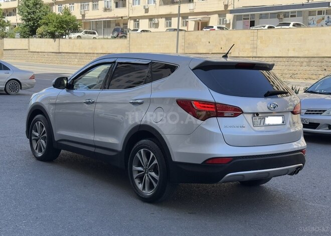 Hyundai Santa Fe-7