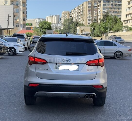 Hyundai Santa Fe-8