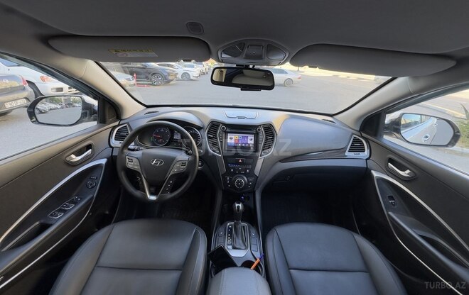 Hyundai Santa Fe-9