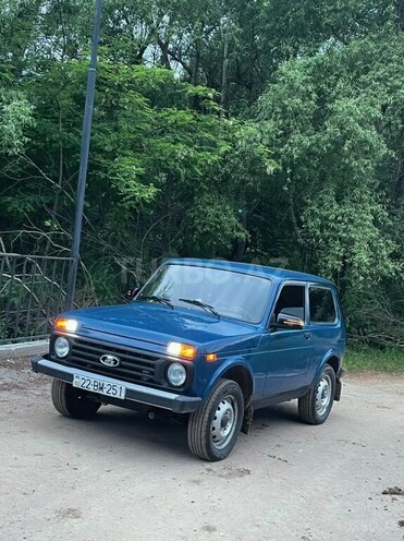 LADA (VAZ) Niva-1