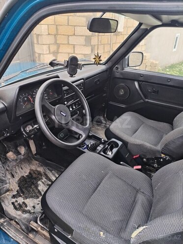 LADA (VAZ) Niva-16