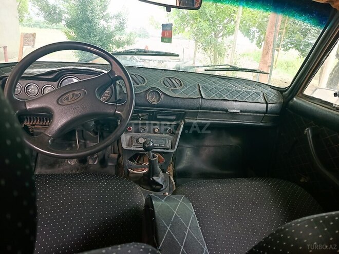 LADA (VAZ) 2106-4