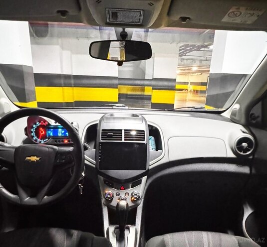 Chevrolet Aveo-4