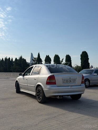 Opel Astra-4