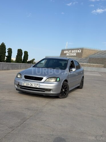 Opel Astra-1