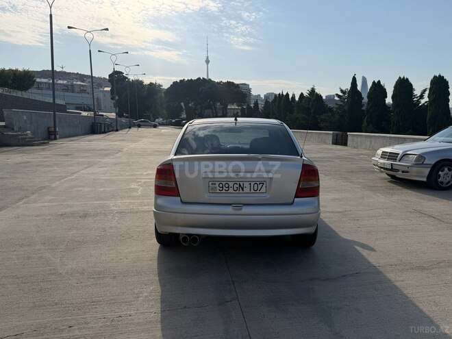 Opel Astra-5