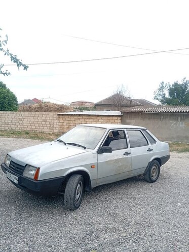 LADA (VAZ) 21099-1