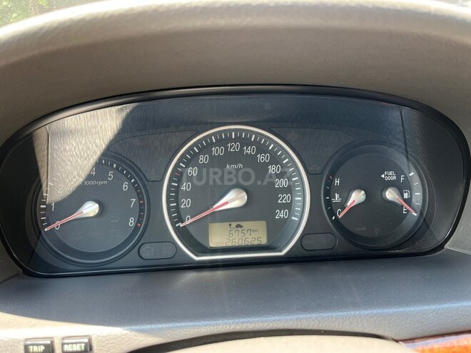Hyundai Sonata-9