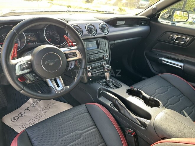 Ford Mustang-20