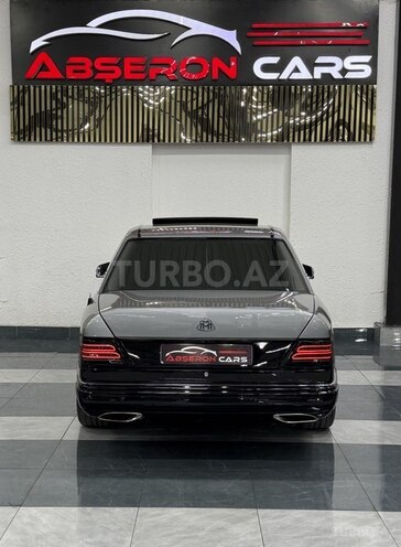 Mercedes 220 E-9