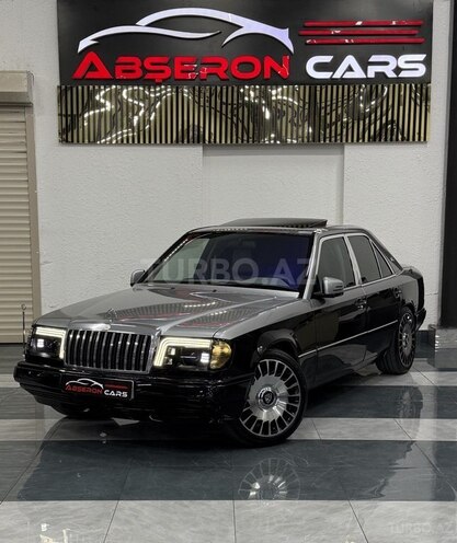 Mercedes 220 E-3