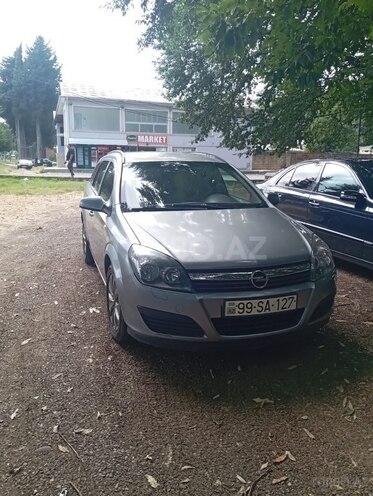 Opel Astra-2