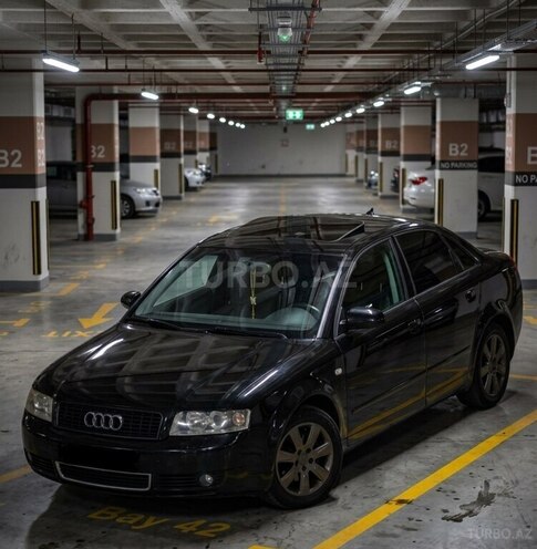 Audi A4-1