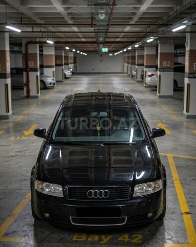 Audi A4-2