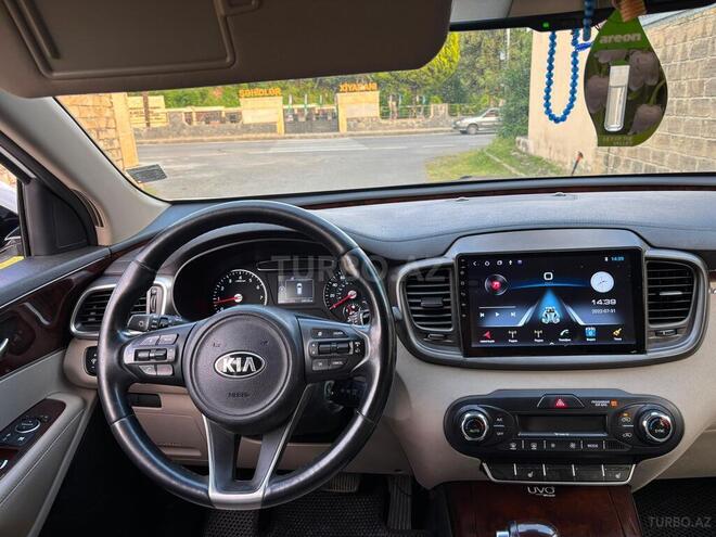 Kia Sorento-5
