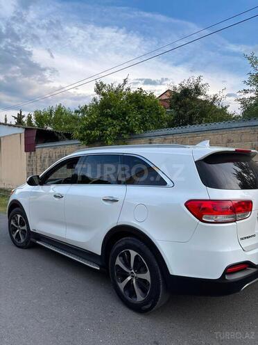 Kia Sorento-2