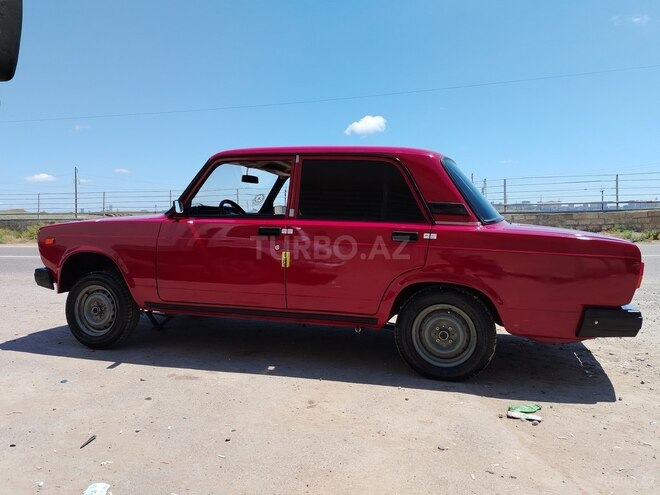 LADA (VAZ) 2107-4