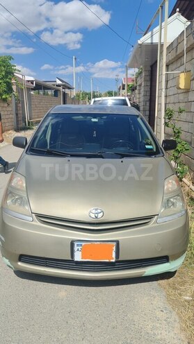 Toyota Prius-1