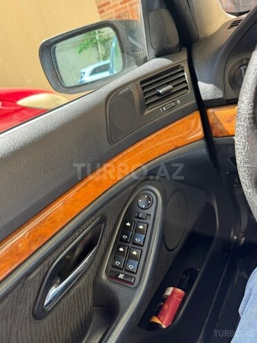 BMW 528-13