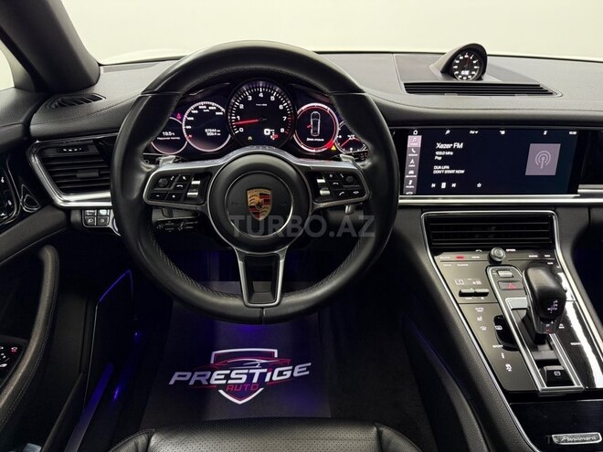 Porsche Panamera-9