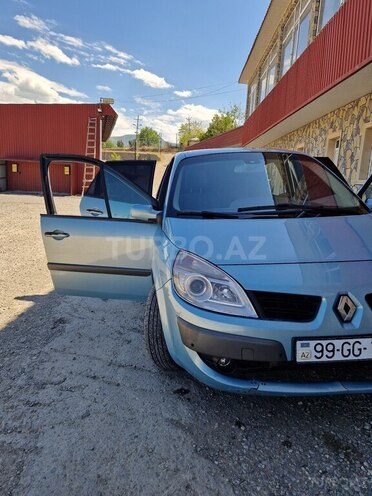 Renault Scenic-2