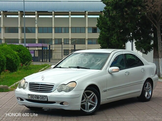 Mercedes C 200-4