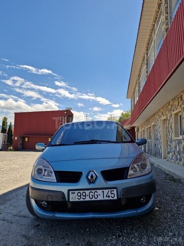 Renault Scenic-1