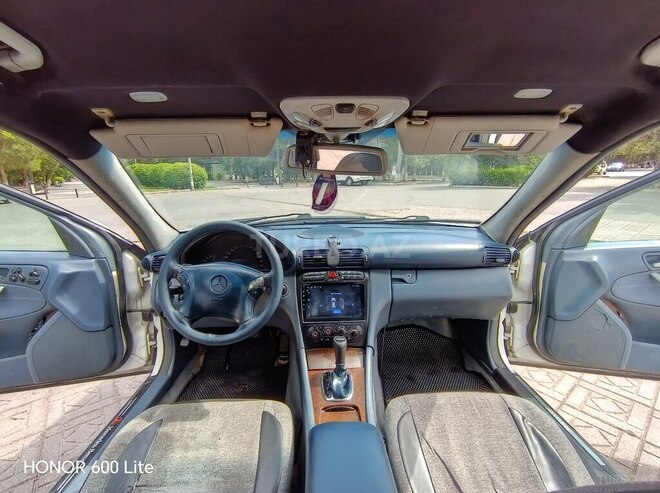 Mercedes C 200-9