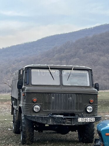 GAZ 66-4