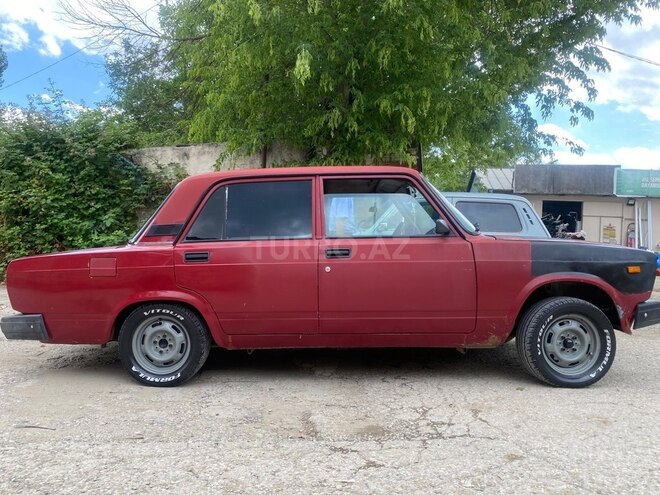 LADA (VAZ) 2107-10
