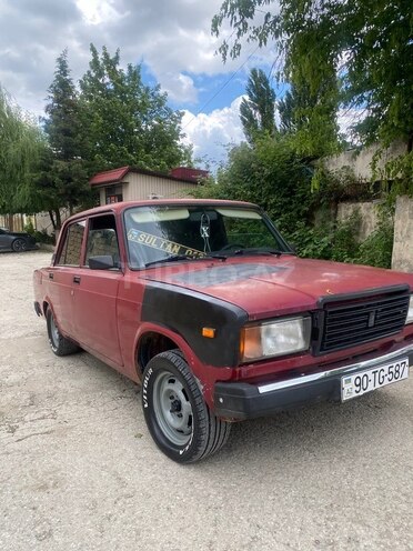 LADA (VAZ) 2107-1