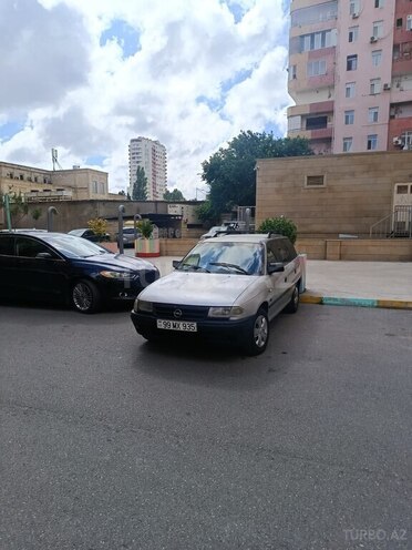 Opel Astra-5