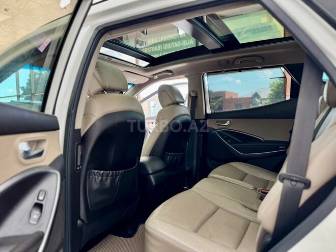Hyundai Santa Fe-27