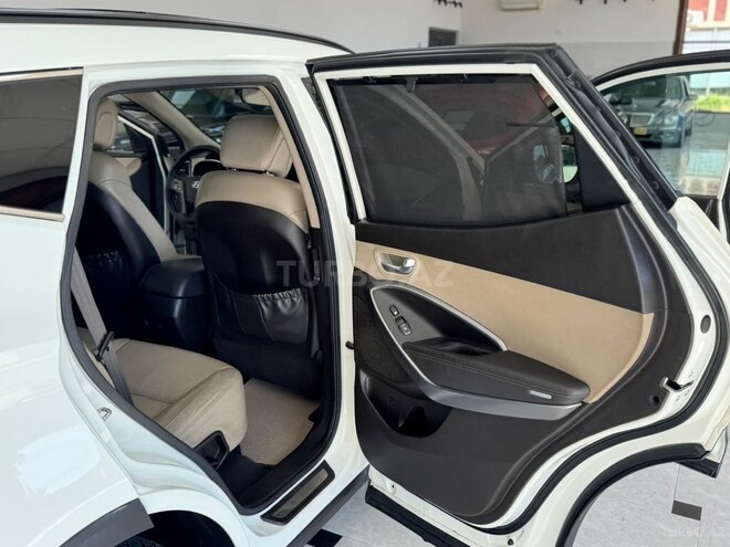 Hyundai Santa Fe-22
