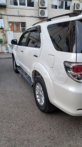 Toyota Fortuner-7