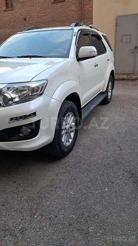 Toyota Fortuner-2