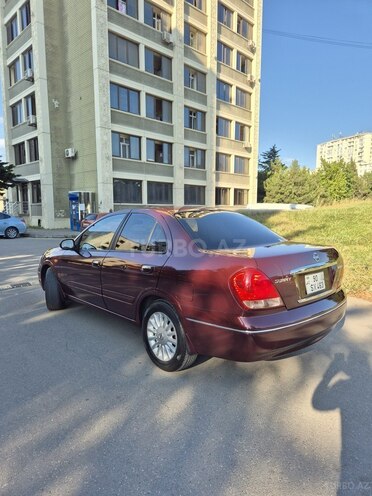 Nissan Sunny-5