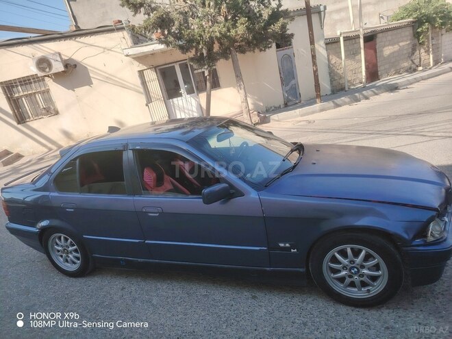 BMW 320-5